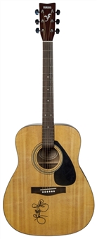 Loretta Lynn Autographed Guitar (PSA/DNA)